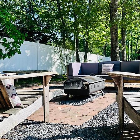 איסט המפטון Nature'S Haven In The Hamptons With Pool מראה חיצוני תמונה