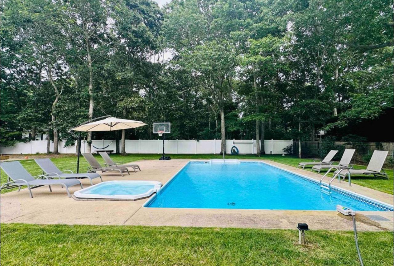 איסט המפטון Nature'S Haven In The Hamptons With Pool מראה חיצוני תמונה