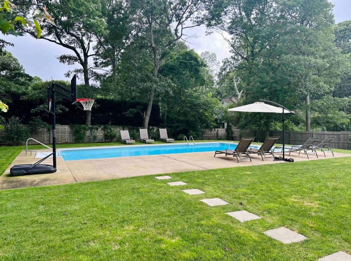 איסט המפטון Nature'S Haven In The Hamptons With Pool מראה חיצוני תמונה