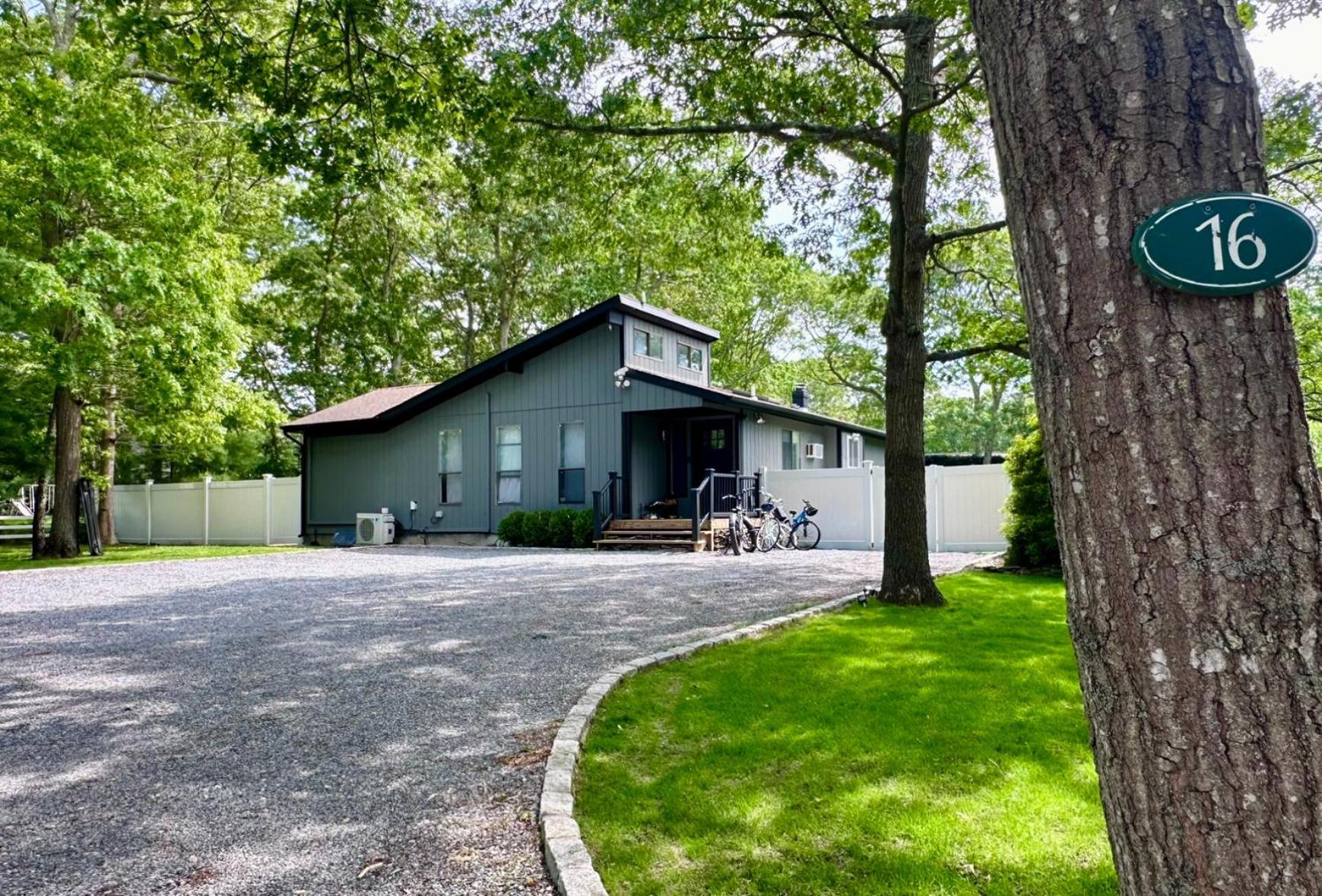 איסט המפטון Nature'S Haven In The Hamptons With Pool מראה חיצוני תמונה